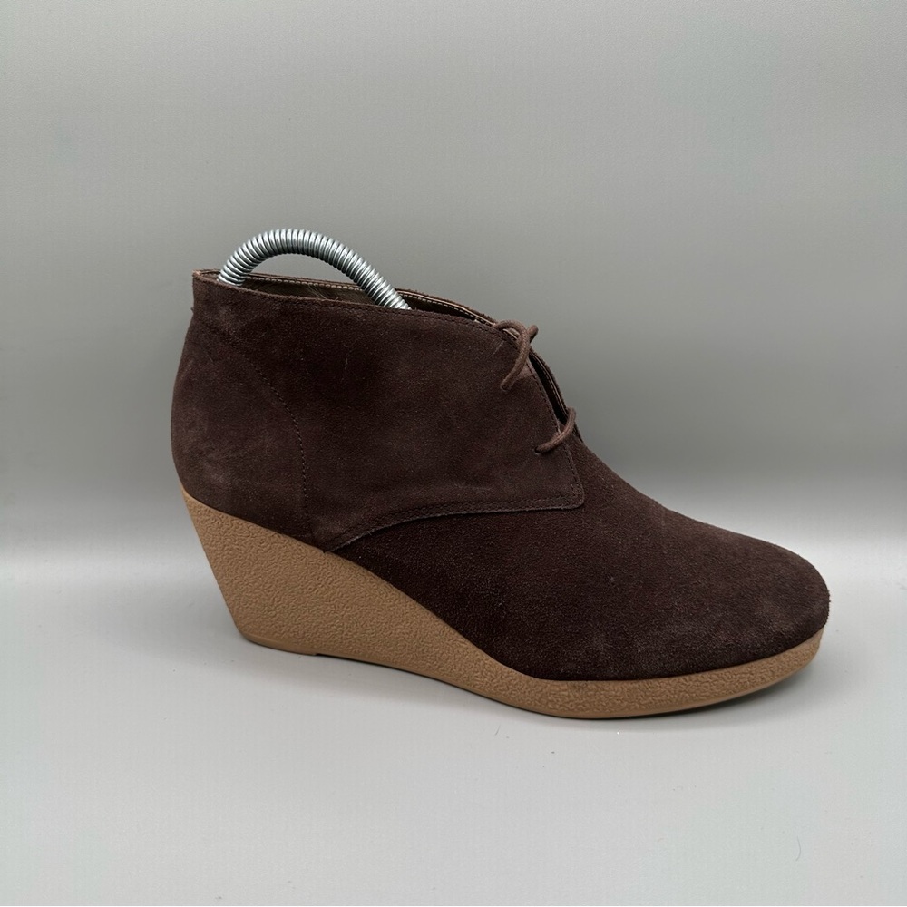 Talbots Brown Suede Leather Ankle Boots Wedge Heel Women Sz 9 Chukka - Picture 2 of 10